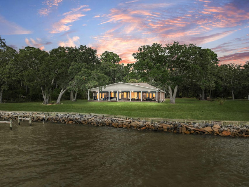 4560 W Co Hwy 83A, Freeport — comparable sale